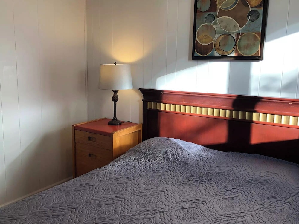 Family Room, 1 Bedroom, Kitchenette photo 2