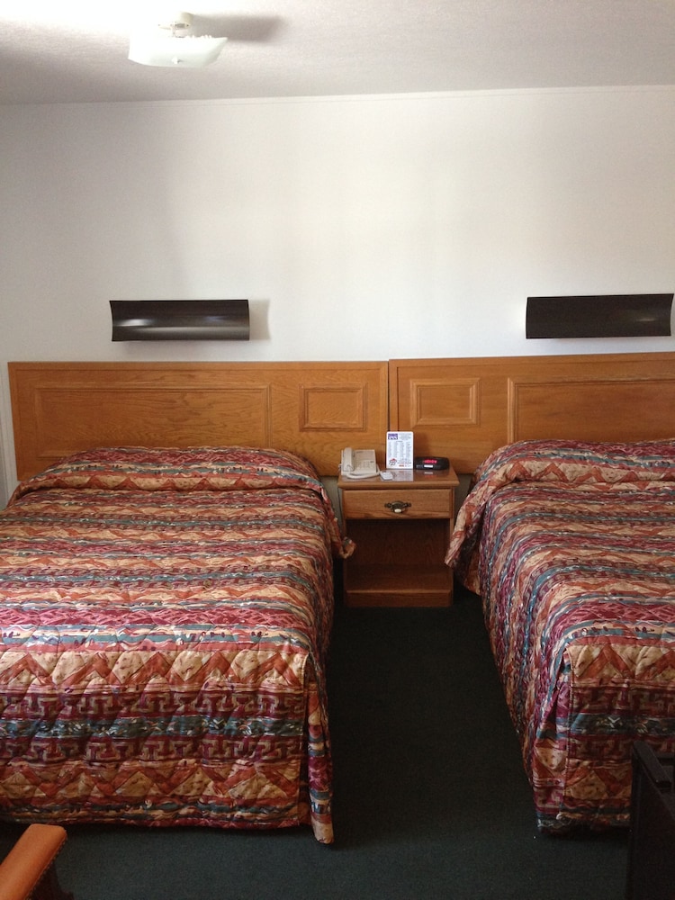 Standard Room, 2 Double Beds, Non Smoking photo 1