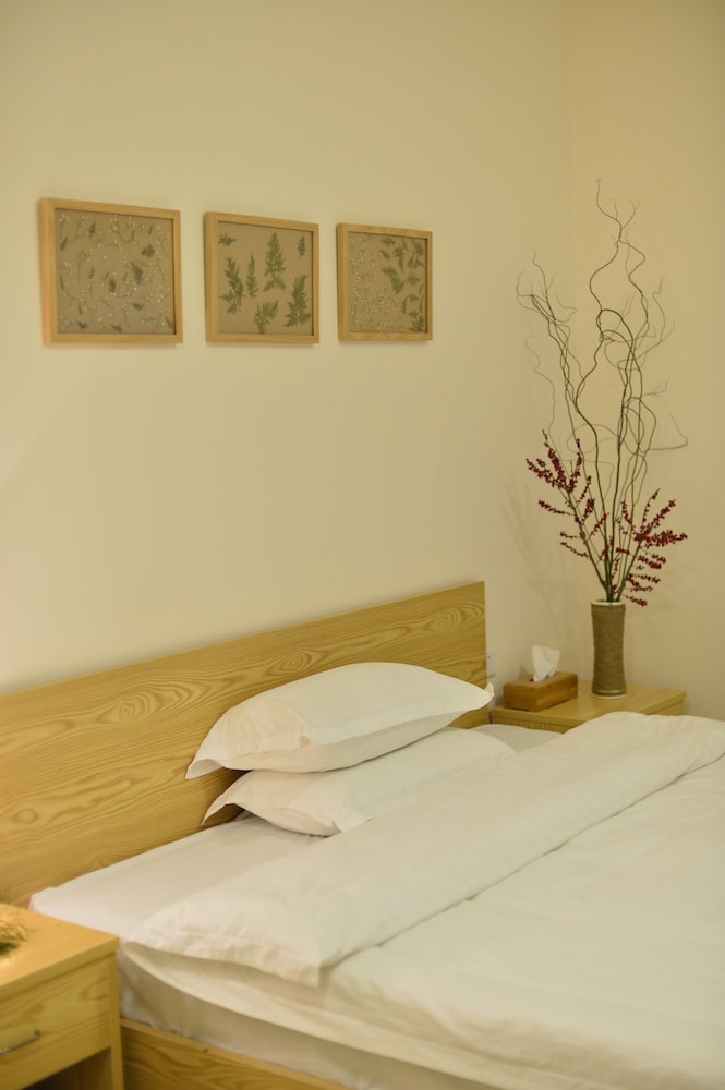 Business Queen Room photo 2