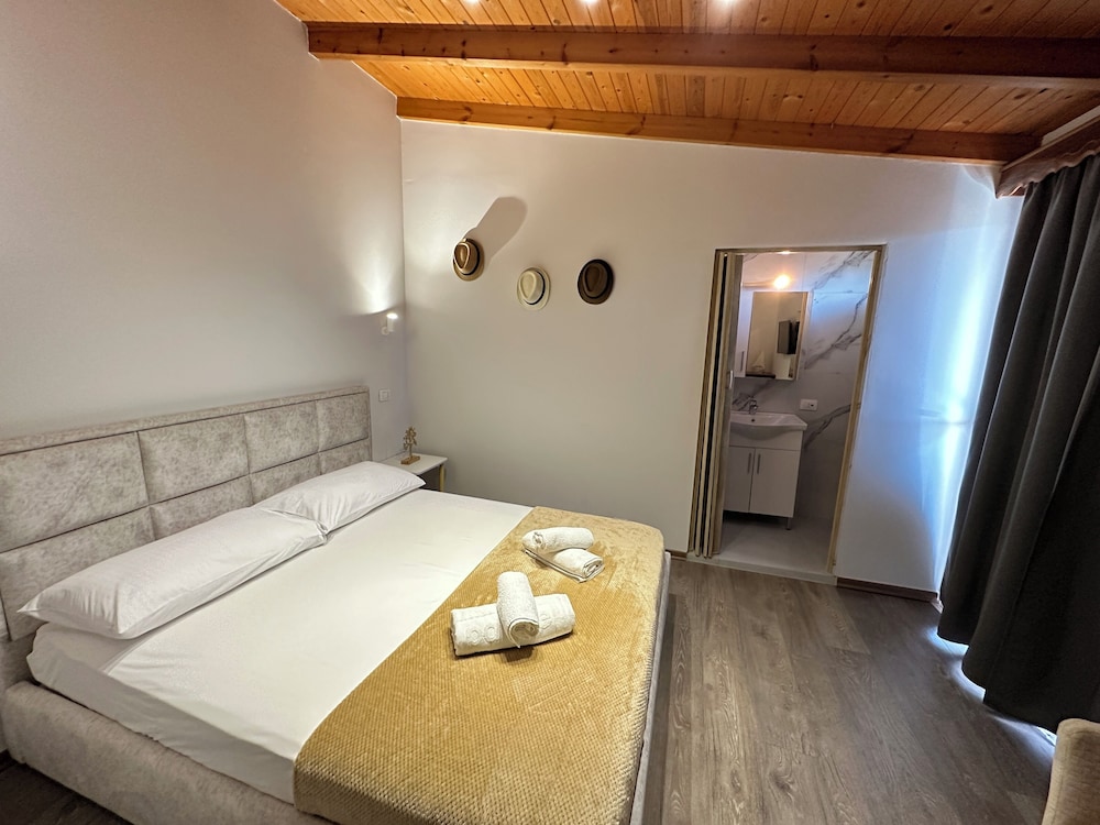 Billede 7 af Deluxe Double Room, Balcony, City View