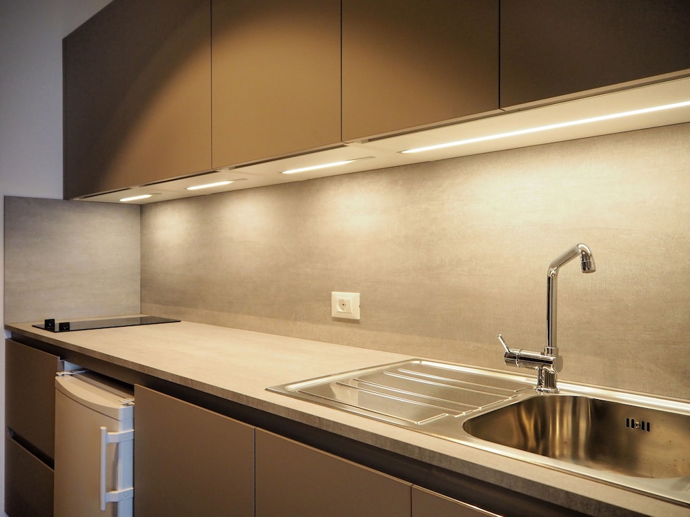 Panoramic Studio Suite, Kitchenette, Mountain View photo 3