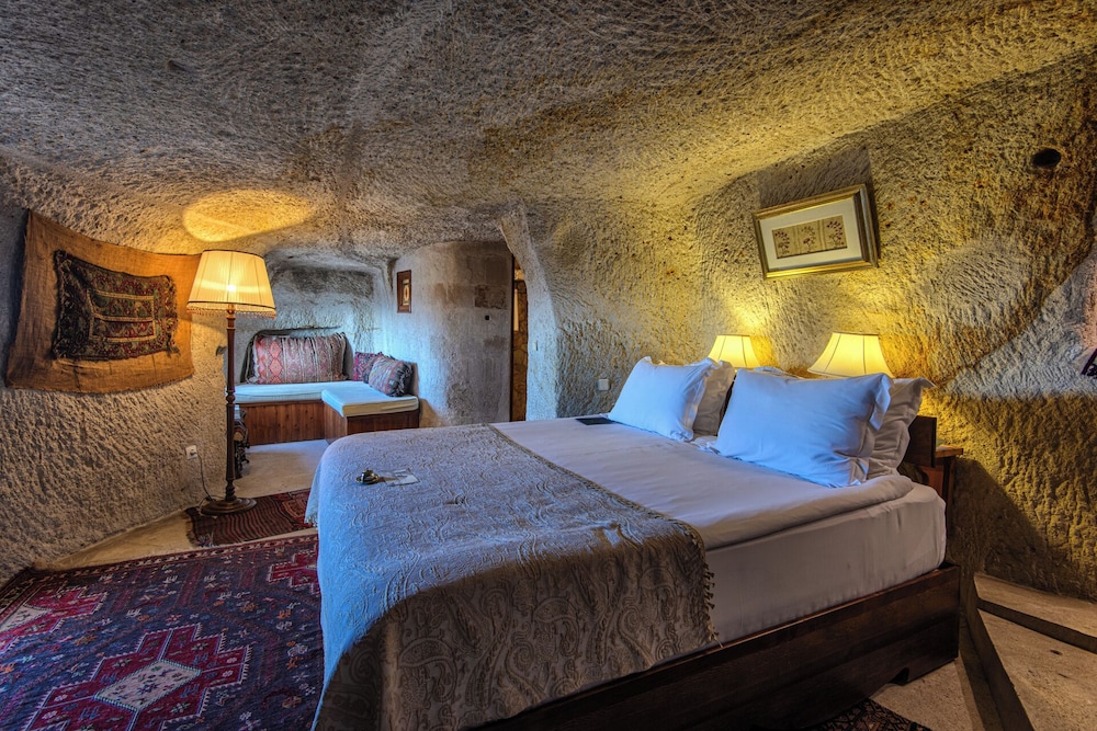 Deluxe Room - Photo 1