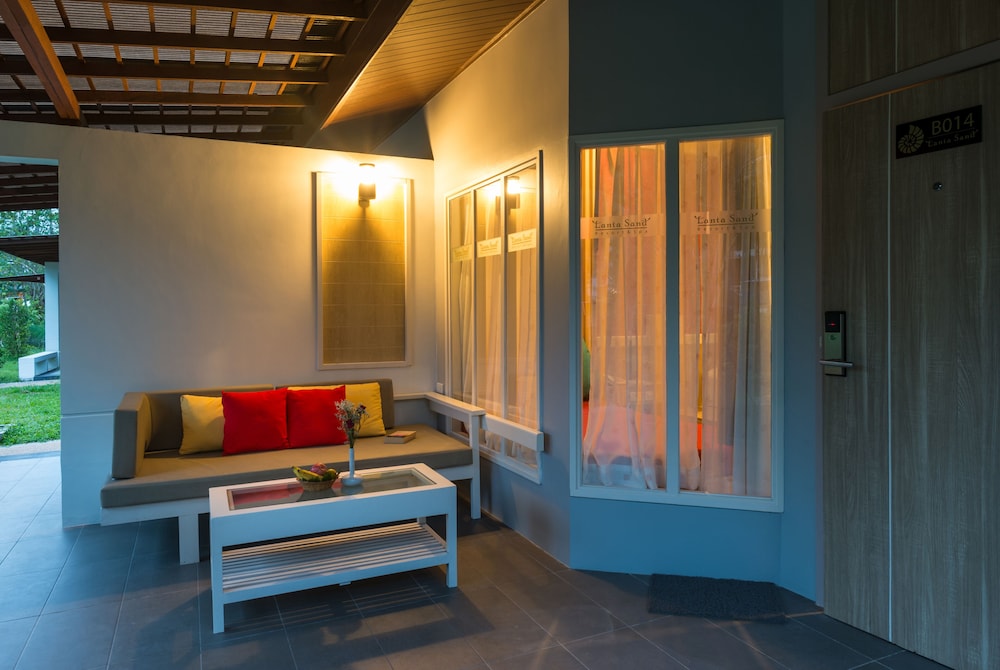 Villa Plunge Pool - Photo 7