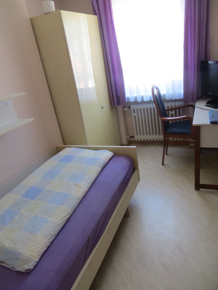 Single Room photo 1