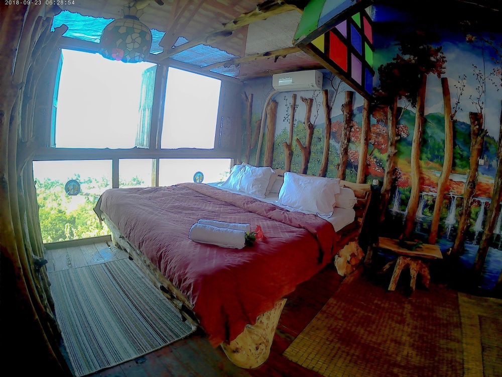 Panoramic Suite - Photo 5