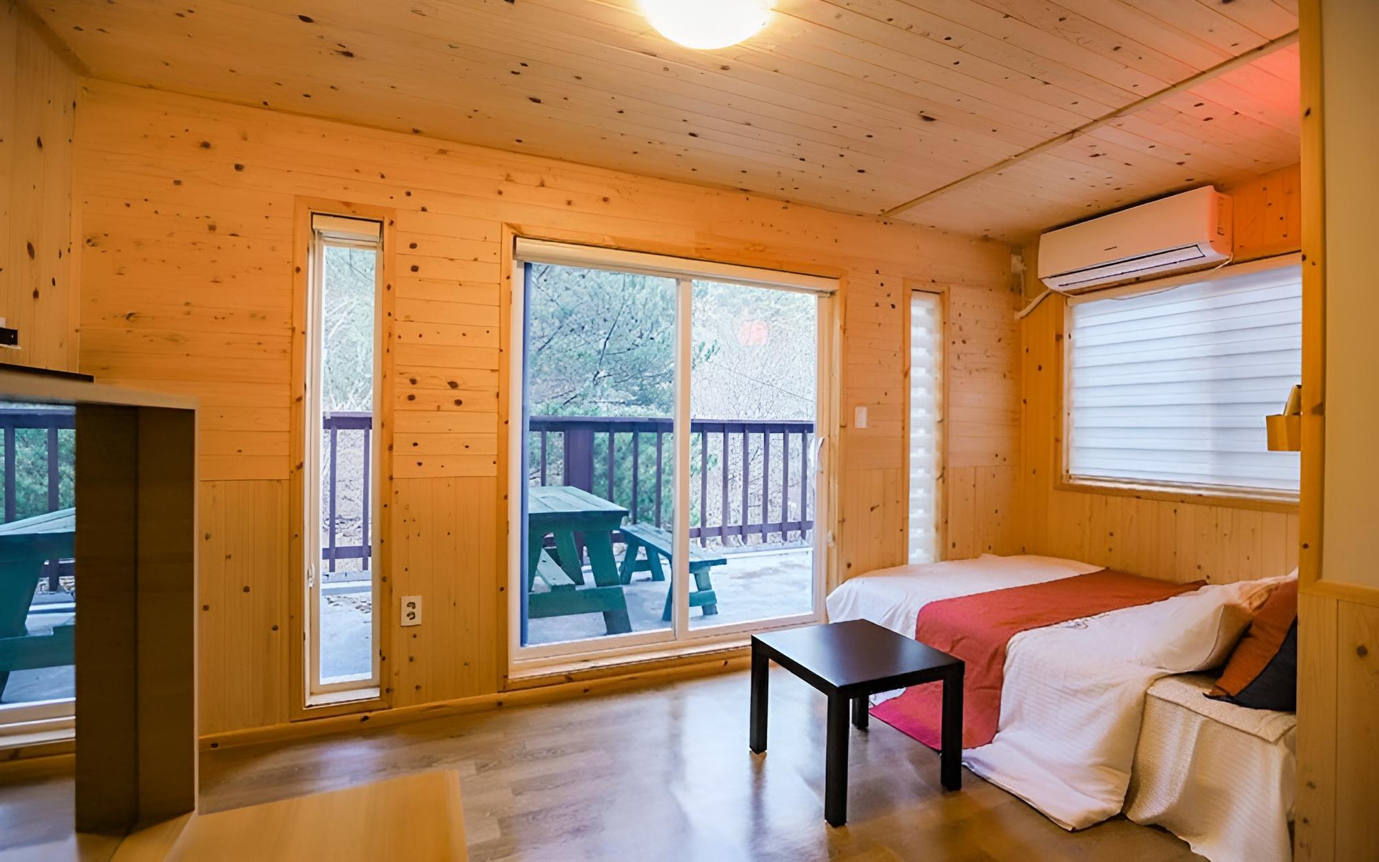 Room (Yellow (Jet Spa Duplex)) photo 1