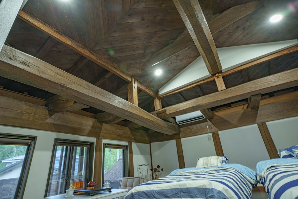 Traditional House - Photo 6