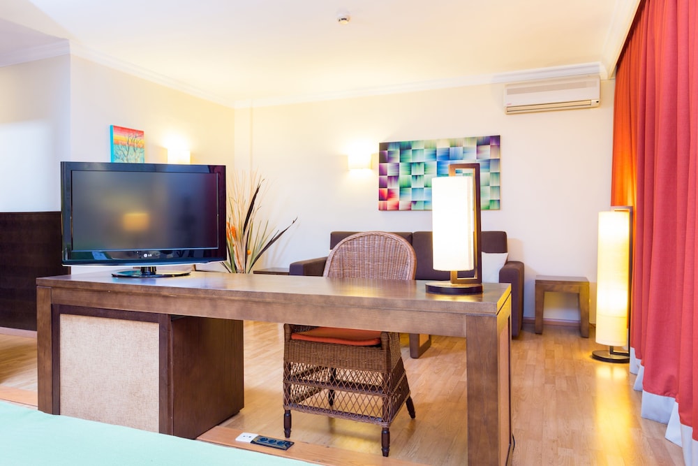 Junior Double Room