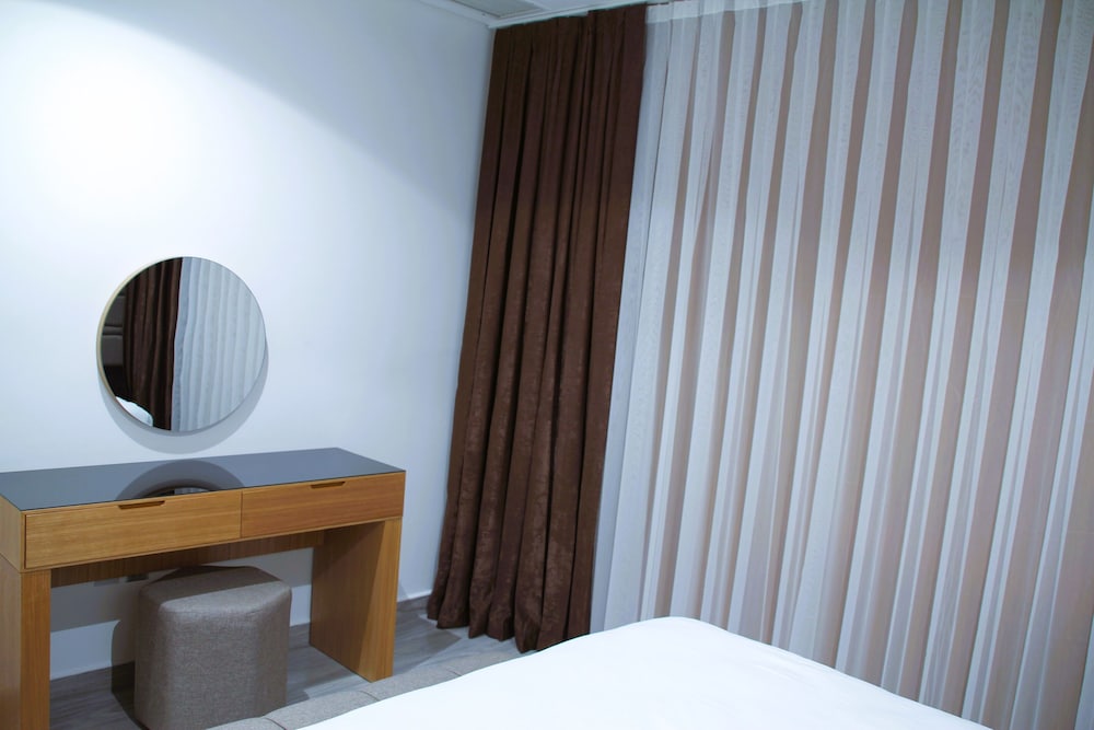 Family Suite - Photo 6