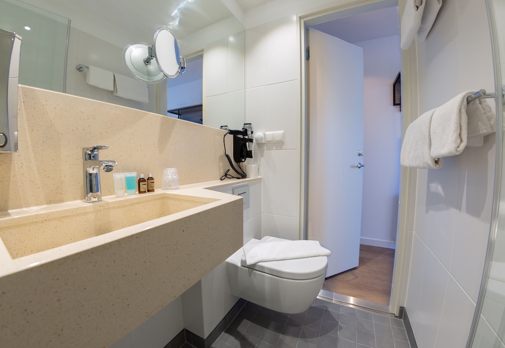 Premium Double Room (Plus) - Photo 9