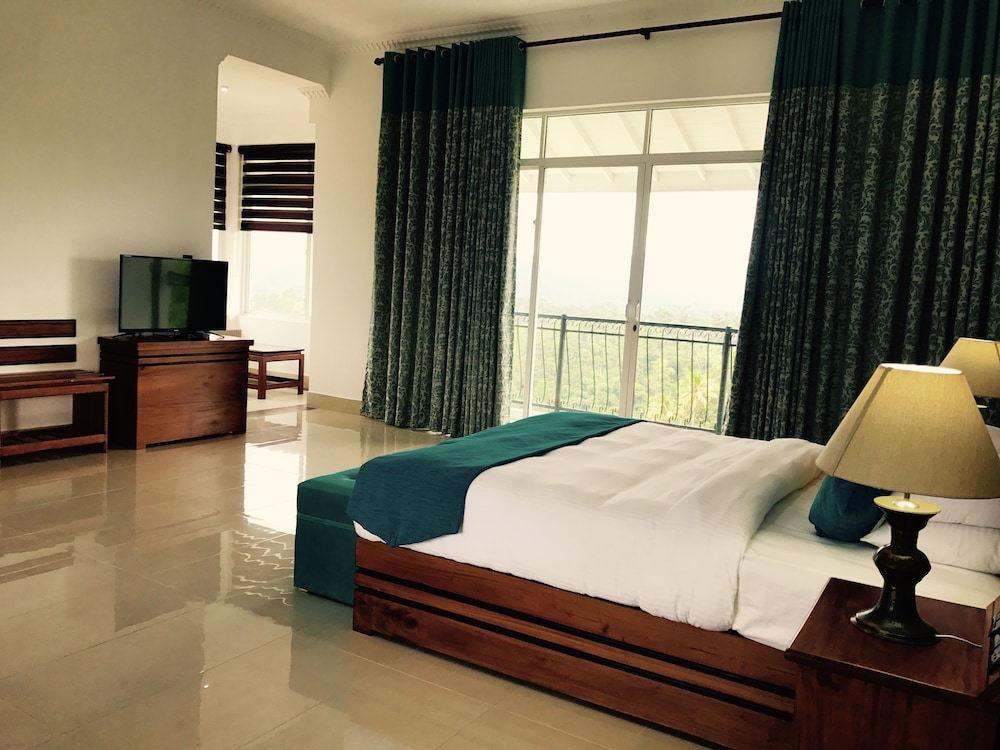 Luxury Double Room, 1 Bedroom, Non Smoking, Mountain View photo 2