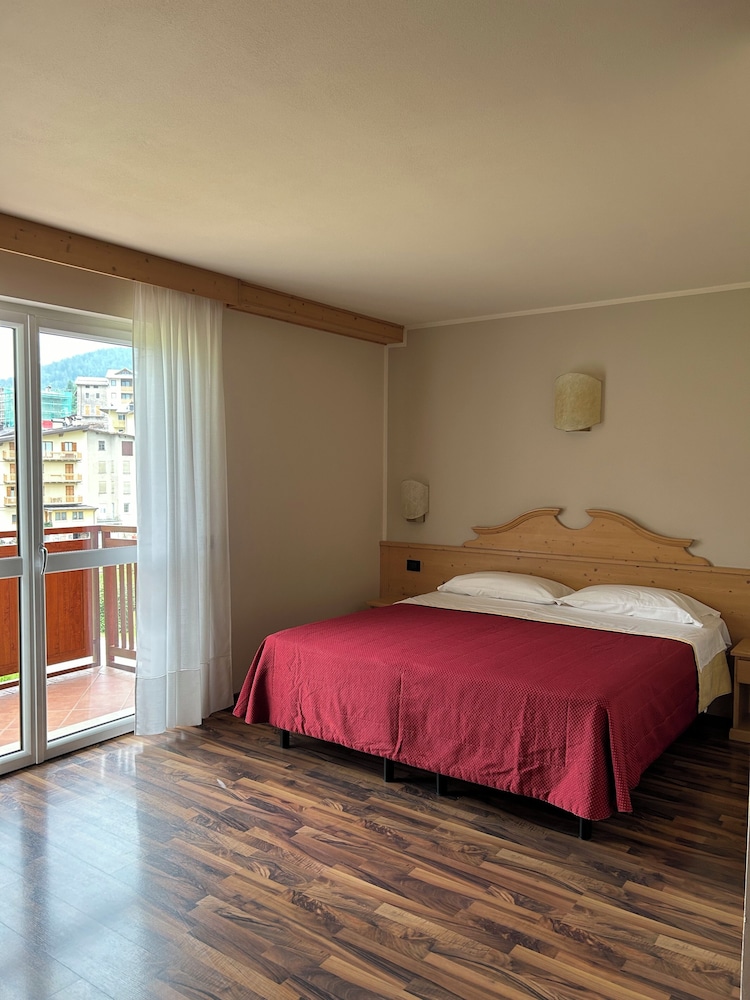 Superior Double or Twin Room, Balcony
