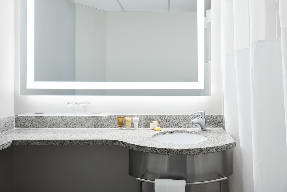 Standard Room - Photo 8