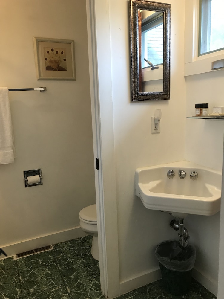 Room 7 photo 2