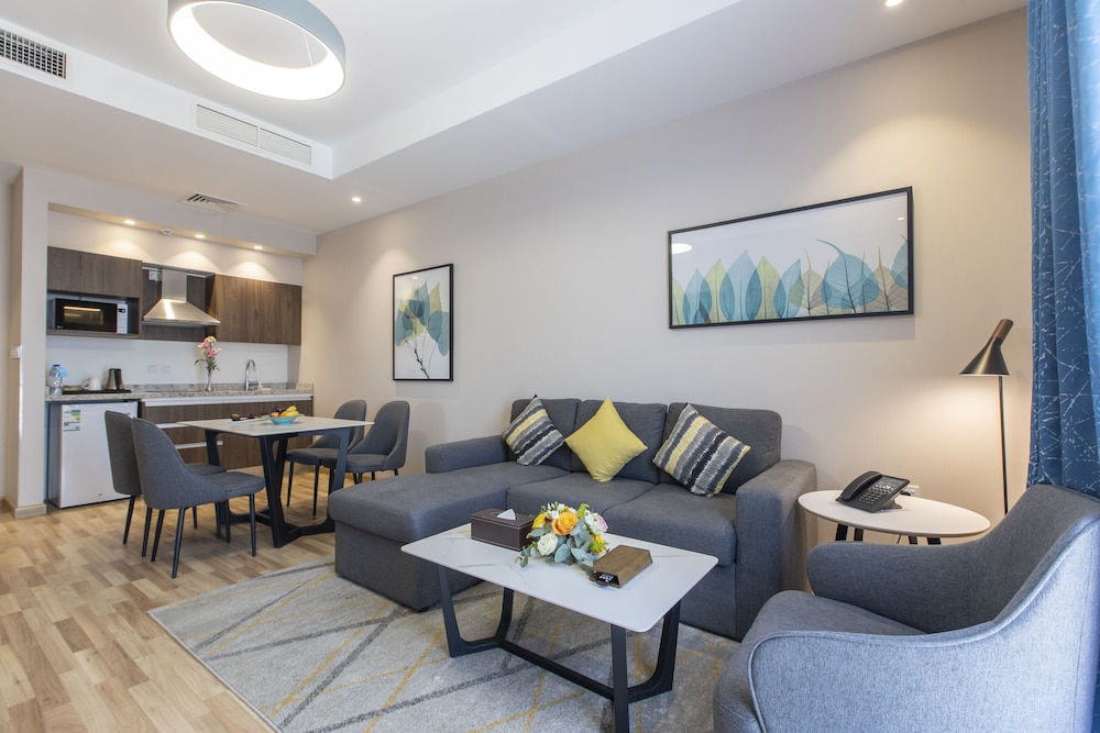 Executive Suite photo 1