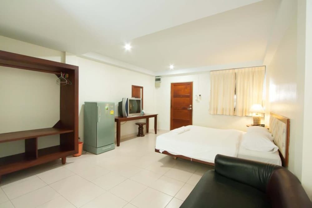 Standard Double Room photo 2