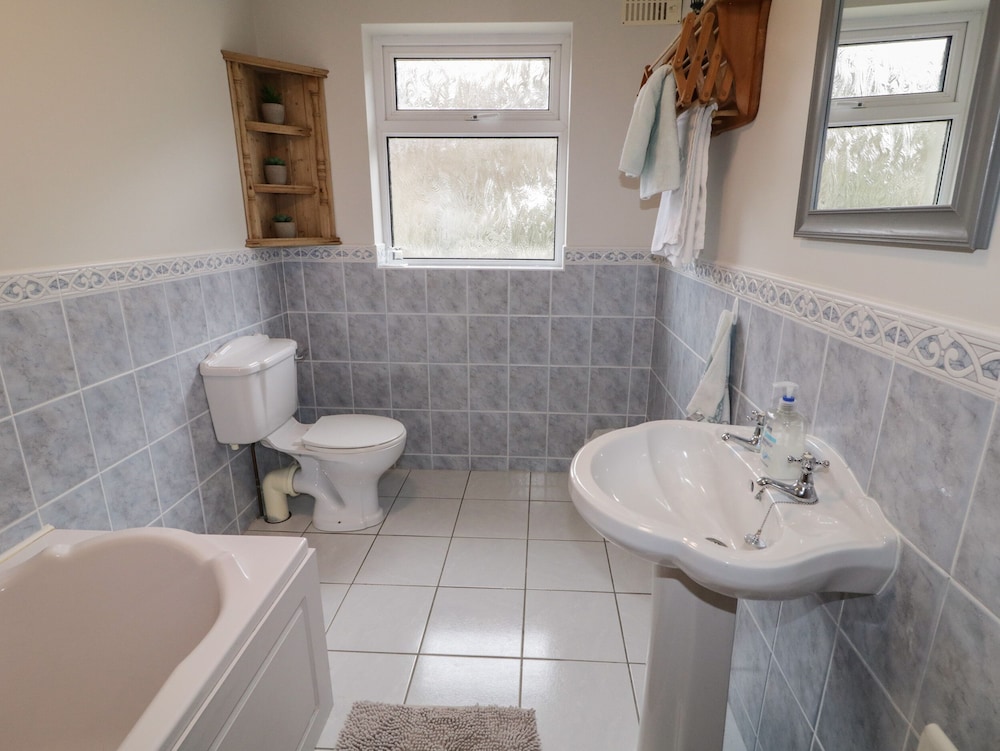 Cottage photo 2