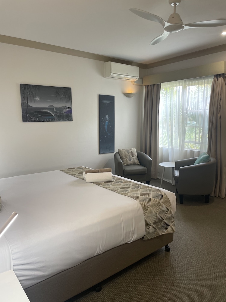 Luxury King Room photo 1