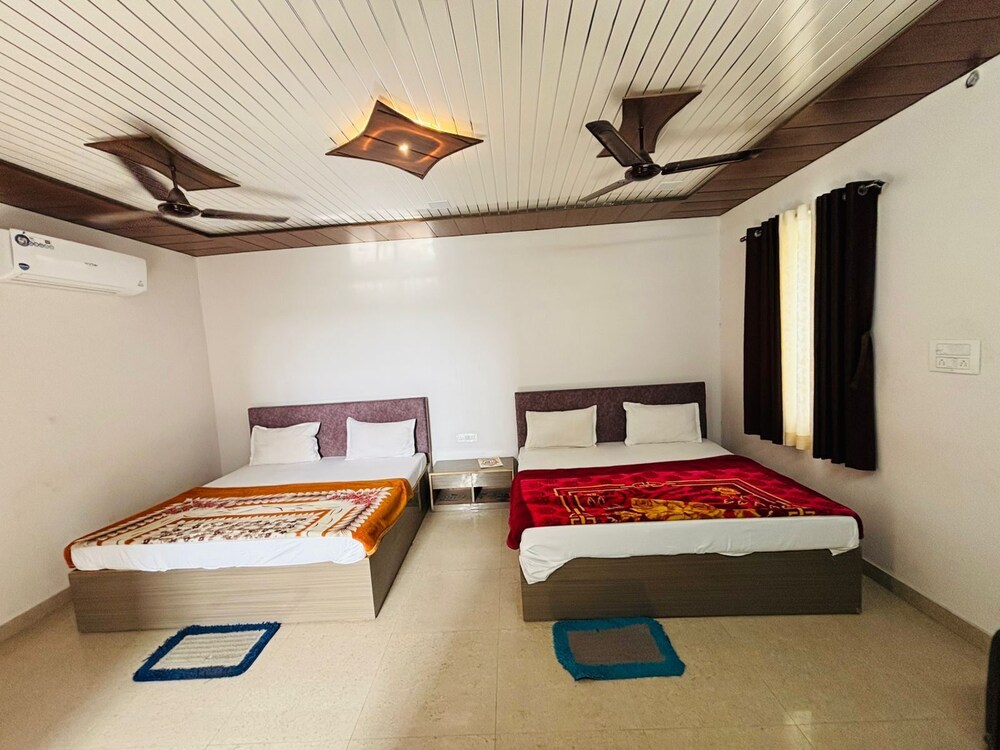 Family Room, Air conditioning