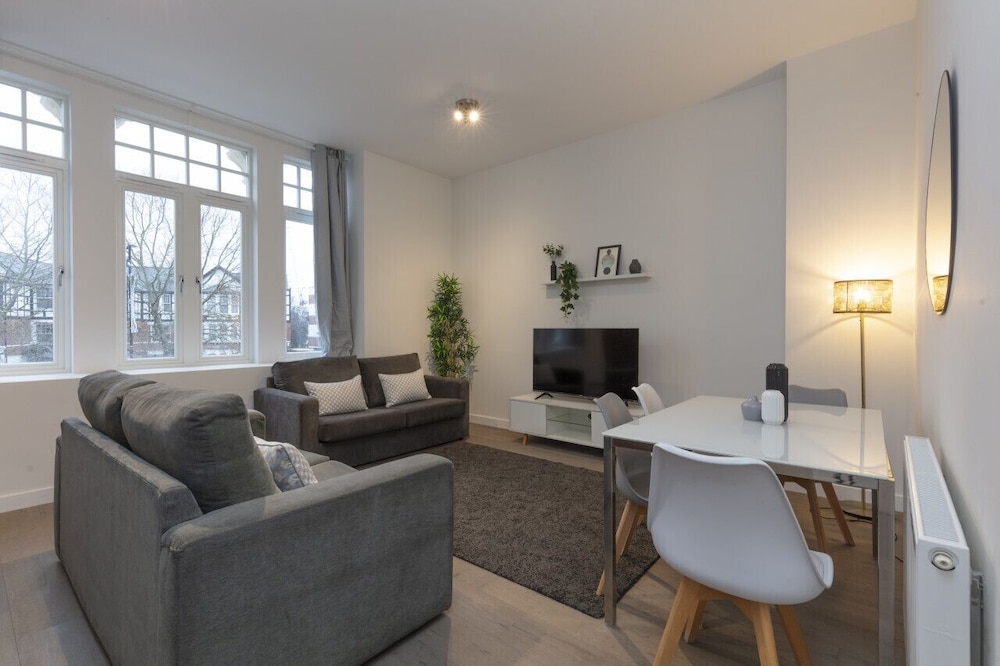 Luxury Apartment photo 1