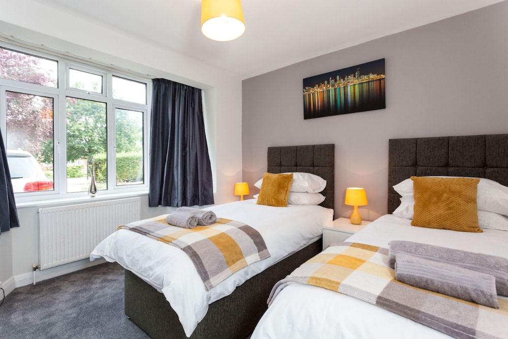 Luxury Double Room Single Use, 2 Twin Beds photo 1
