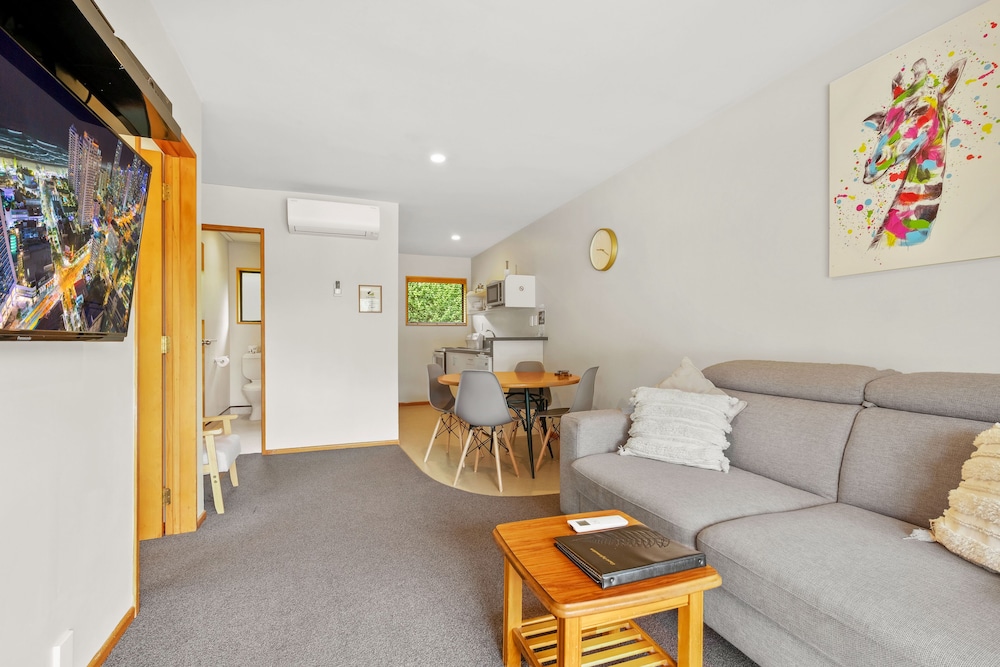 Family Suite, 2 Bedrooms, Non Smoking, Kitchen (Family Unit) photo 1