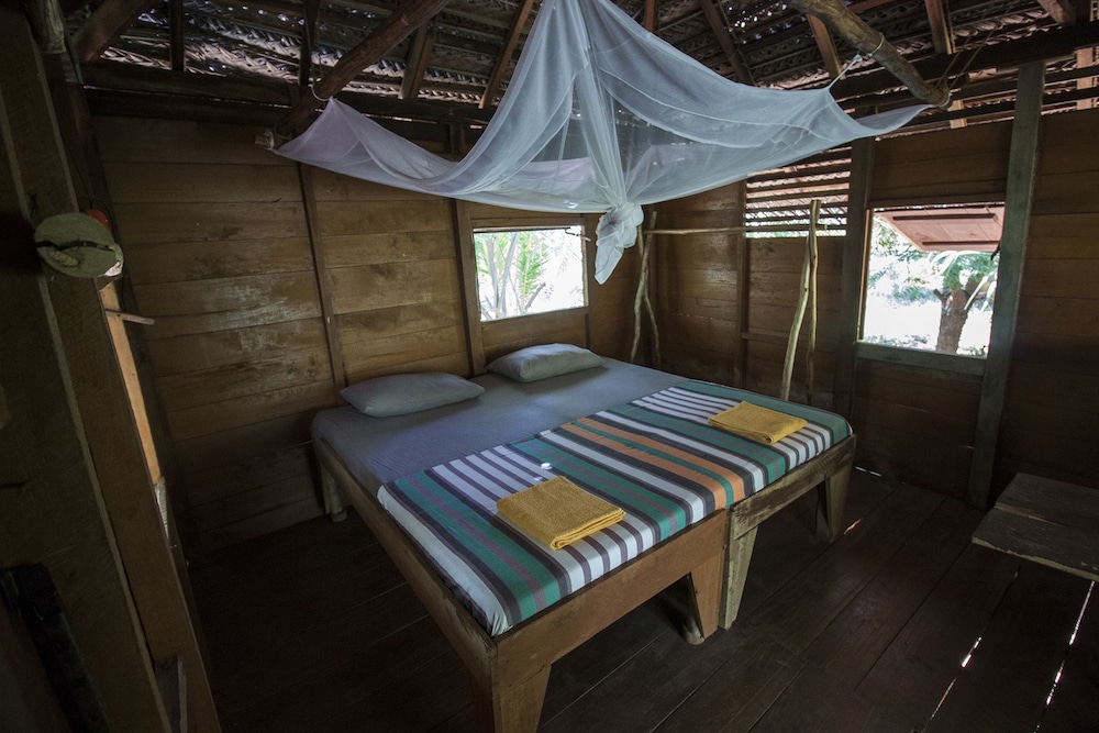 Classic Tree House, Balcony, Garden Area photo 2