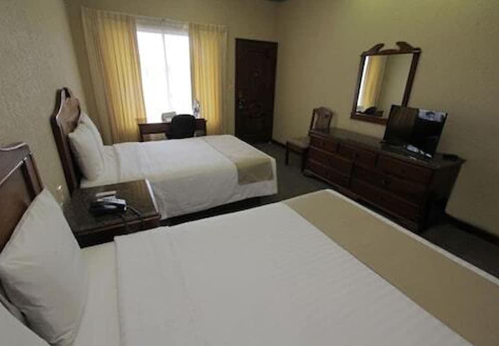 Double Room - Photo 4