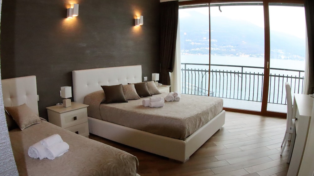 Panoramic Suite, Lake View (n.11) photo 3