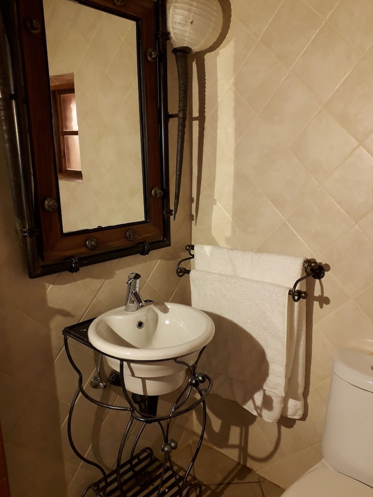 Villa (1) photo 2
