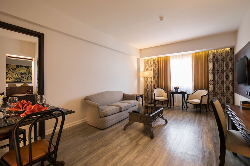 Executive Suite, 1 King Bed