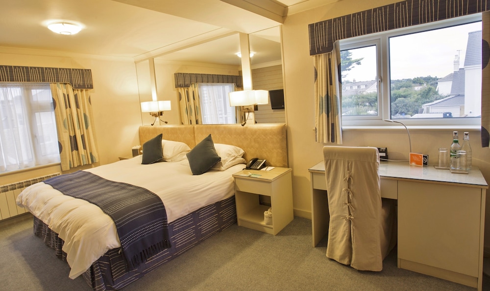 Standard Double or Twin Room - Photo 2