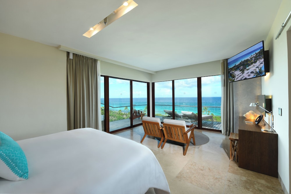 Junior Suite Adults