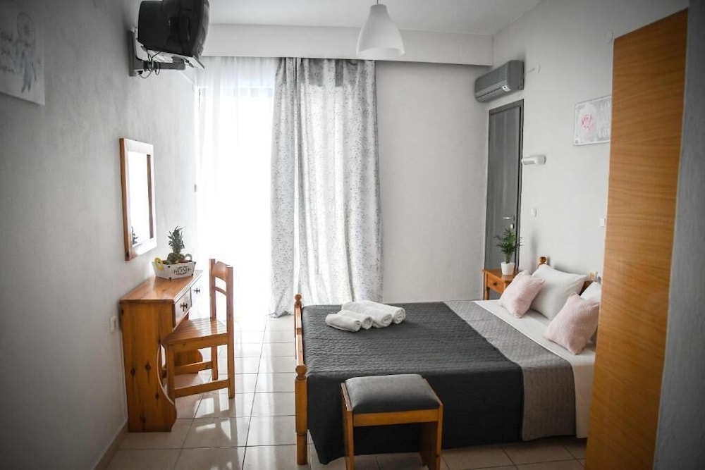 Basic Double Room