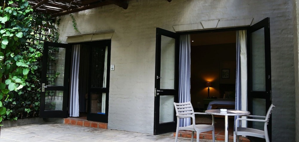Standard Double Suite - Photo 12