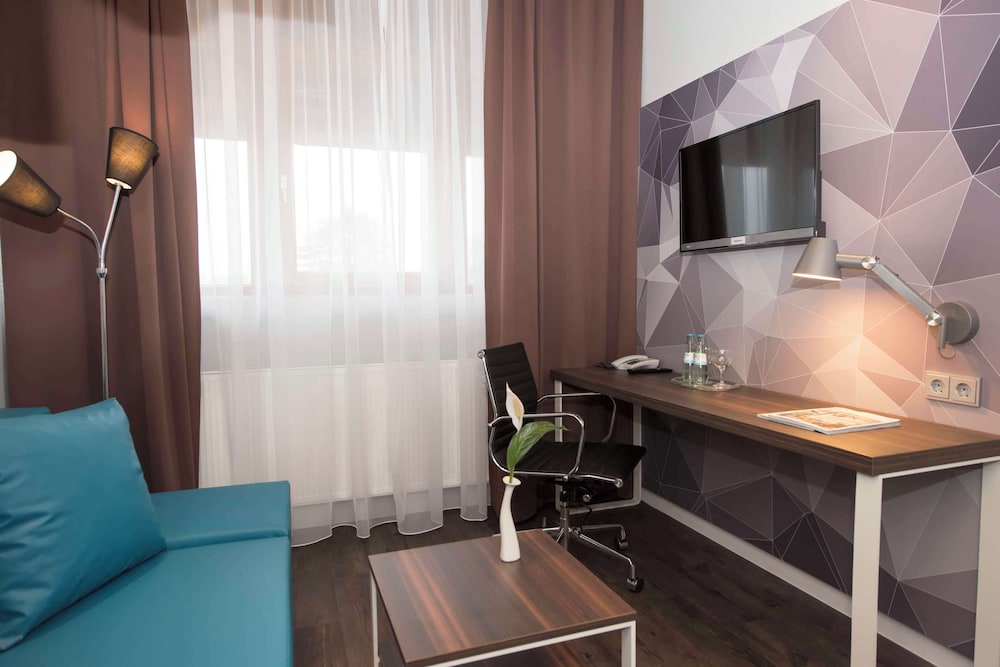 Standard Studio, 2 Twin Beds photo 2