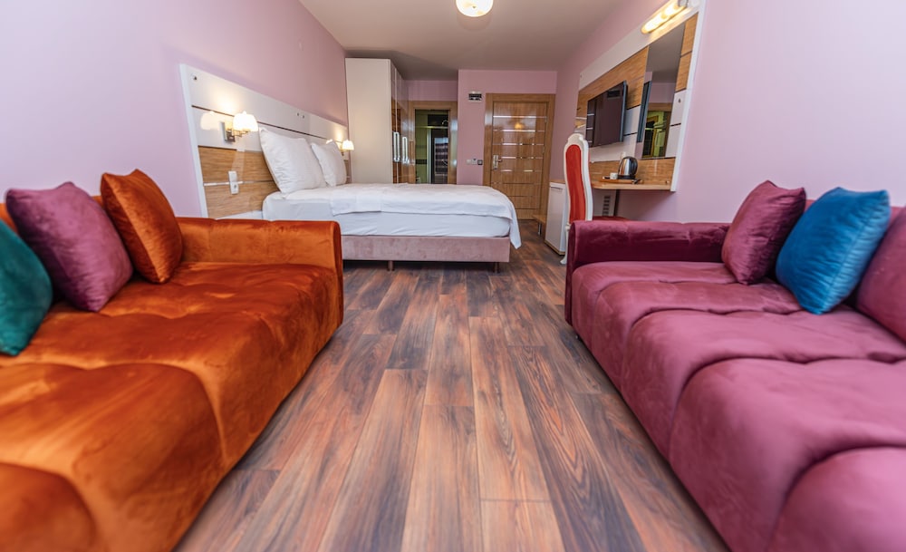 Quadruple Room - Photo 2