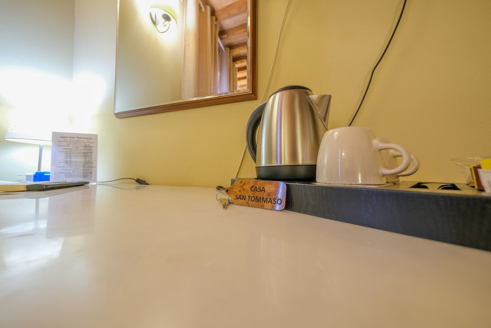 Standard Double Room - Photo 7