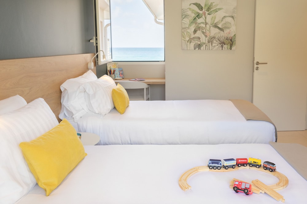 Premium Villa, 4 Bedrooms, Sea View, Oceanfront photo 3