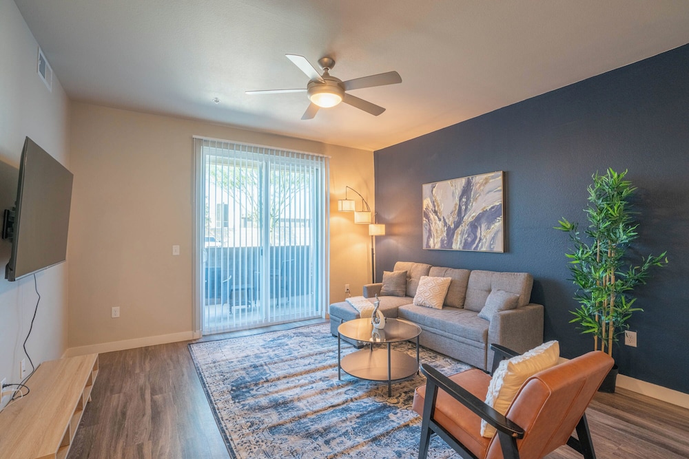 Executive Apartment, 2 Bedrooms, Balcony photo 1