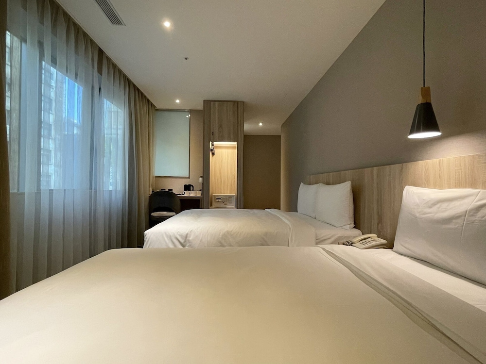 Family Quadruple Room photo 1