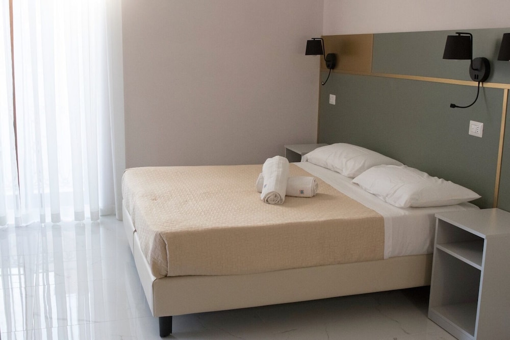 Double or Twin Room photo 1