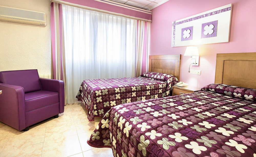 Superior Double Room - Photo 3
