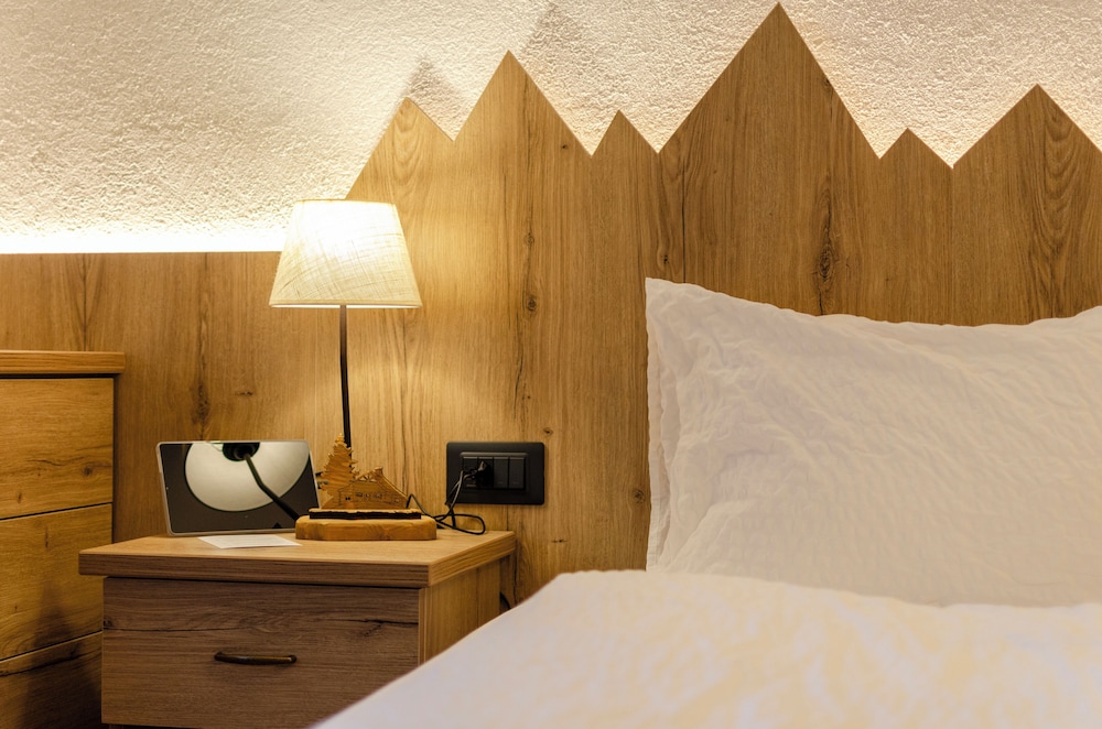 Mountain Double Room photo 2