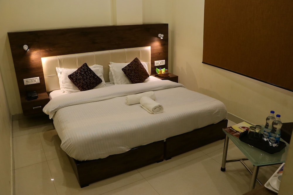 Basic Double Room