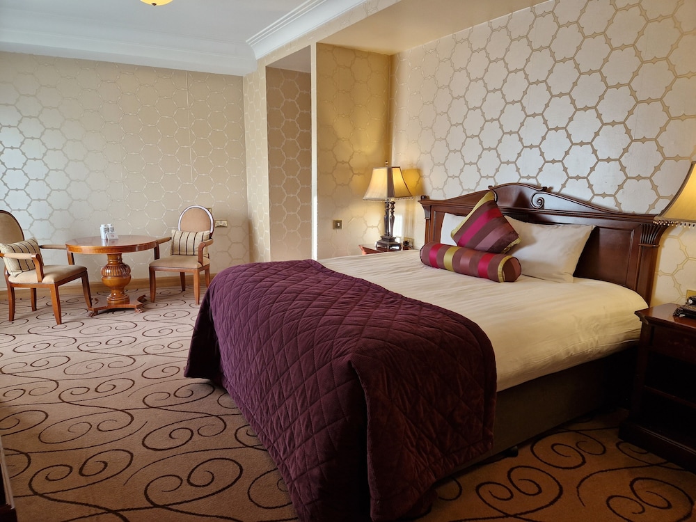 Classic Double Room, 1 Double Bed, Non Smoking, Ensuite - Photo 2