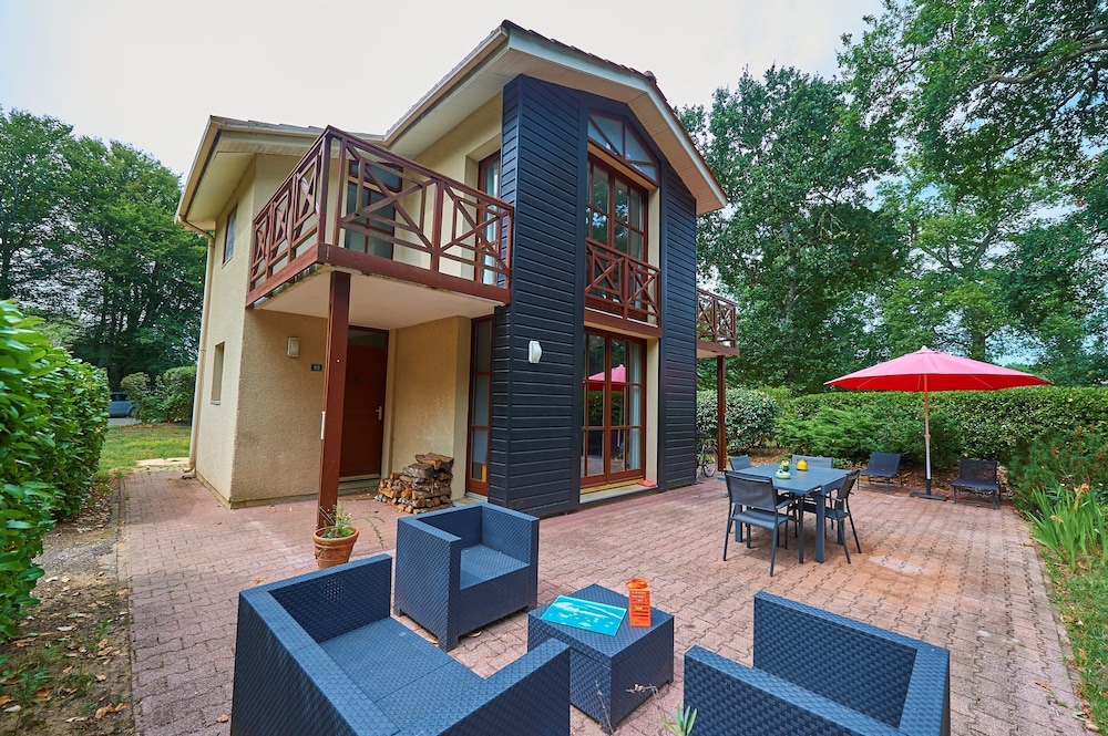 Deluxe Townhome