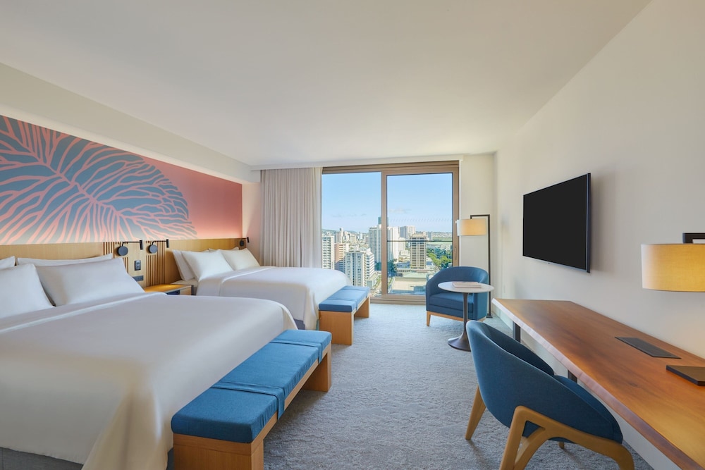 Room, 2 Queen Beds, Partial Ocean View - Photo 1