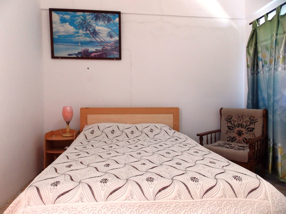 Family Room photo 1