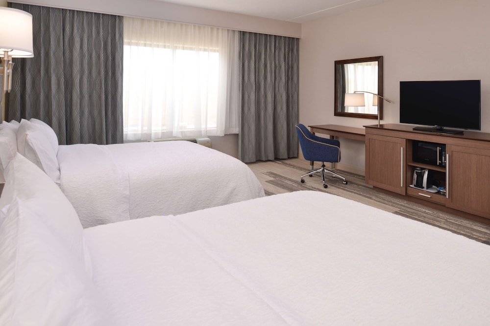 Room, 2 Queen Beds, Accessible, Non Smoking - Photo 3